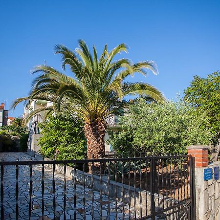 Villa Vosilla Apartments Cres Exterior foto